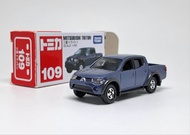 โมเดลรถ Tomica No.109 Mitsubishi Triton Pick Up กล่องเดิมแท้