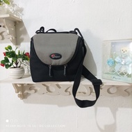 Lowepro camera/gadgets slingbag