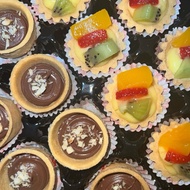 Mini Fruit Tarts &amp; Nutella Pods