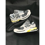 Nb 2002R GRAY YELLOW VIETNAM 1:1 ORIGINAL