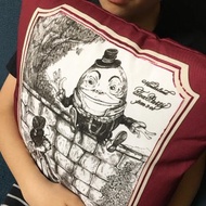 Ringo.愛麗絲與矮胖子.午後三點的奇幻旅程─日本40CM*40CM厚磅帆布沙發枕/居家/抱枕/裝飾/可拆洗/含枕心/重磅帆布/日製/靠墊/枕頭