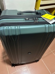 Brand new Delsey ECLIPSE SE 31 suitcase