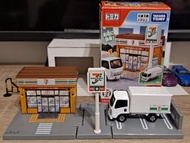 Tomica 7-11場景組 （含運輸車）