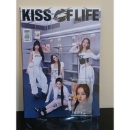 Kiss of life 224 sealed album + pob ktown belle