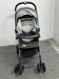 Combi 雙向BB車，輕身單手可開摺（需自己配安全帶）