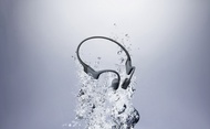 Shokz OpenSwim Pro หูฟังบูลทูธและ MP3 สามารถใส่ว่ายน้ำได้