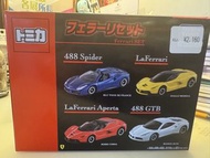 Tomica Ferrari collection
