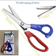 Kéo răng cưa cắt may vải công nghiệp TC-230 AKTION ren viền bằng vải  nhung ren  giấy