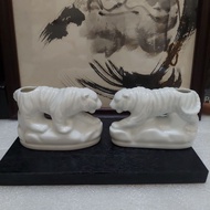High quality Arita ceramic statue.white tiger statue.decor statue.shopsutamdocla11