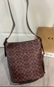 COACH 大號28 新款ccc23 Bleecker Bucket Bag水桶包 尺寸：2829.5
