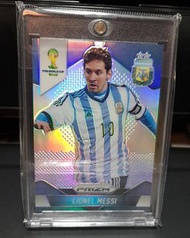 Alipay  payme fps $20000 包平郵 or 順豐寄付 市場極罕 保存新淨 高質素 2014 Panini World Cup Prizm Lionel Messi base #12 and net finders Silver prizm Refractor #2 兩張全走 SSP 美斯 soccer card 球皇 足球卡 閃咭