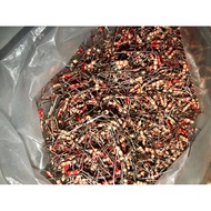 Japanese resistor 3K9 bag of 50