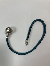 Pandora Moments 海貝飾扣綠松色織皮手繩