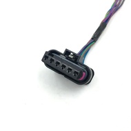 For BMW 3 5 7 Series F30 F35 316 320 328 335 Taillight Bulb Plug Socket Wiring Harness Connector Ext