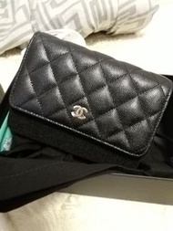 chanel Mini wallet on chin  WOC