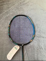 Yonex Astrox 88S Pro 羽毛球拍