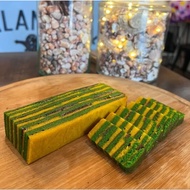 Kek LAPIS SARAWAK BY KENYALANG Cafe