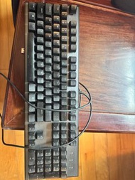 Cooler Master 茶軸鍵盤