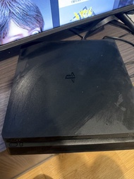 Sony PlayStation 4 主機