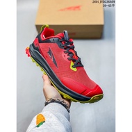 Altra Lone Peak 9+ Running Shoes