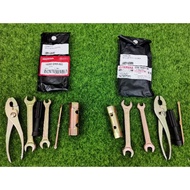 TOOL SET // SPANAR SET FOR YAMAHA AND HONDA