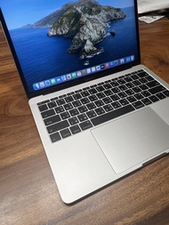 2018製 Macbook Pro A1708 8G/128G