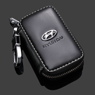 Hyundai Car Key Case Genuine Leather Car Smart Key Chain Keychain Holder Metal Hook For i10 stargazer Kona Getz Accent Elantra Tucson I30 Santafe Creta ix35 Accessories