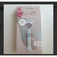 Gillette Venus for pubic hair & skin razor body (handle only) + 2 replacement blade