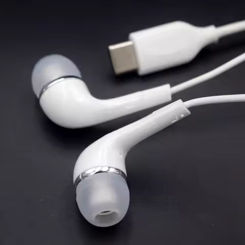 For Samsung A8S A56 A36 A26 A90 5G Type C Earphones In-ear Wired Mic Control USB-C Headset For Galax