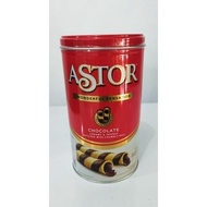 mayora wafer astor coklat kaleng 330 gr