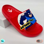 รองเท้าแตะเด็กผู้ชายแบบสวม ลาย Batman ลิขสิทธิ์แท้ ADDA 32B5J