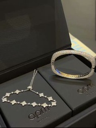 【香港順豐包郵+支持驗證】Apm滿圈滿鑽密鑲閃耀手鐲 疊戴百搭四葉草手鏈 原裝全套配件