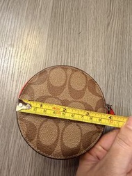 Coach 圓形零錢包