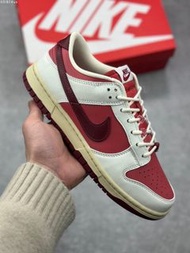 Nike Dunk Low 粉黑配色
