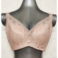 40C/90C PLUS SIZE BRA - WIRED