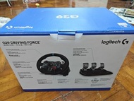 Logitech G29 Driving Force 賽車方向盤