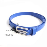 【持續更新】全新未使用 △ BOTTEGA VENETA VENETA 657167 品牌標誌錒刻皮帶扣，窄款，藍銀色，尺寸 95/38，男士，義大利製造，含包裝袋和吊牌