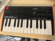 AKAI MPK mini midi