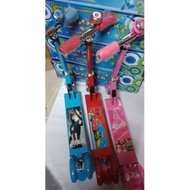 Scooter Plain 3-wheel iron Scooter/