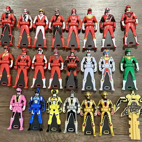 Bandai Authentic Kaizoku Sentai Gokaiger Me Ranger Key 35 Crimson Key Set Pb Limited - Non-Brand-New