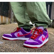 Nike dunk low plum