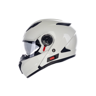 REAL helmet หมวกกันน็อค Real Storm สี ขาว  (Big Bike and motorcycle Helmet)