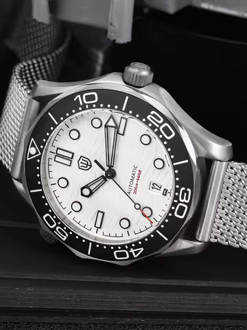 Watchdives WD007 Top Hat Sapphire PT5000 Dive Watch Luminous 200m Waterproof Automatic Movement Grad