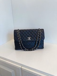Chanel Flap Bag
黑银貝嫂公文鏈條包 
牛皮機場包