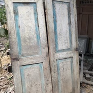 papan dan pintu kayu jati bekas