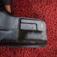 TOYOTA COROLLA AE101 FUEL LIP/REAR BONET HANDLE USED