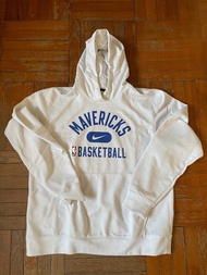 NBA Dallas Mavericks Nike Team Issued Hoodie Luka Doncic Kyrie Irving Dirk Nowitzki