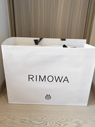 RIMOWA 綠色行李箱essential  sleeve