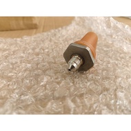 Volkswagen Golf Mk6 Scirocco Jetta original fuel rail sensor 06J906051D (In Stock)