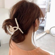[READY STOCK] Korea Hair Claw Hair Pin White Big Hair Claw Hair Accessories Women Girls